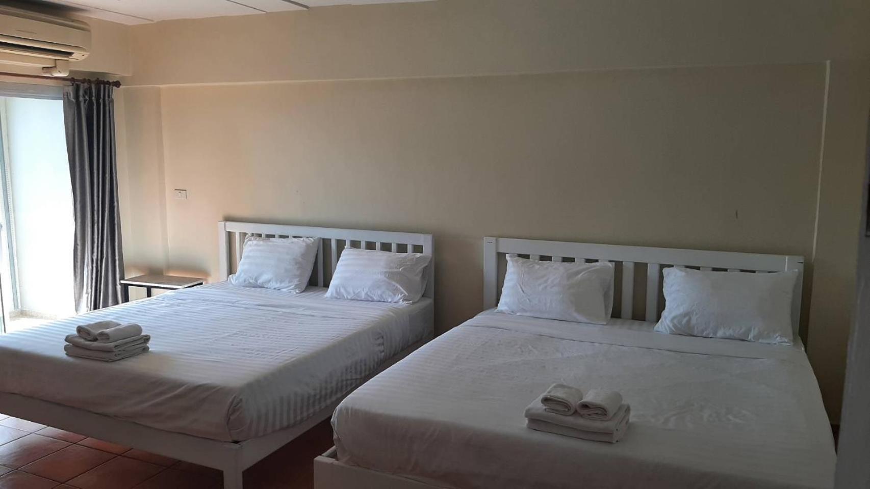 Lomsabai Apartments Bangsaen Dış mekan fotoğraf