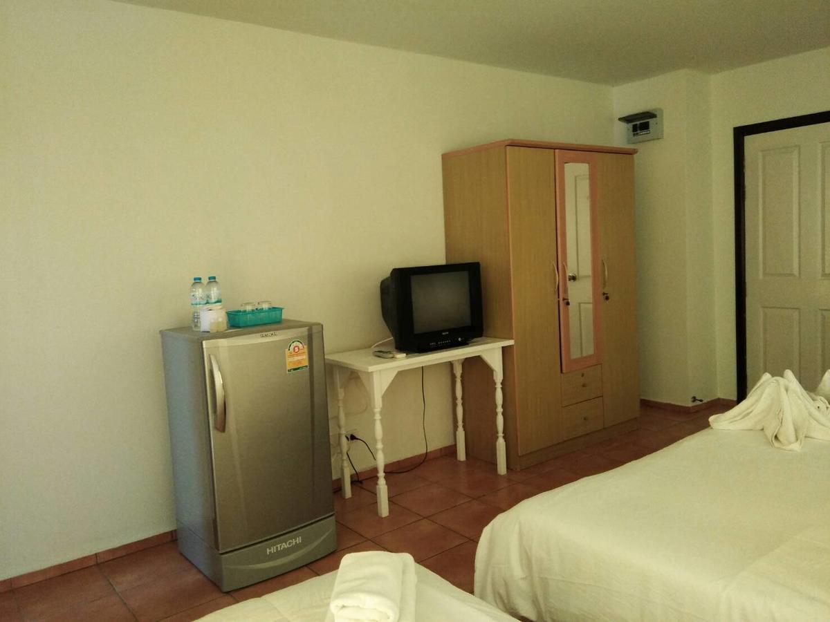 Lomsabai Apartments Bangsaen Dış mekan fotoğraf
