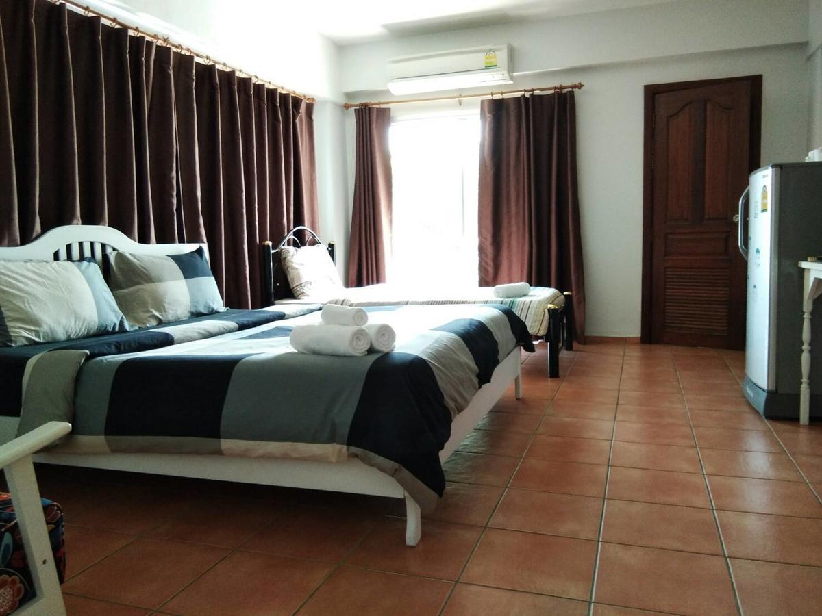 Lomsabai Apartments Bangsaen Dış mekan fotoğraf