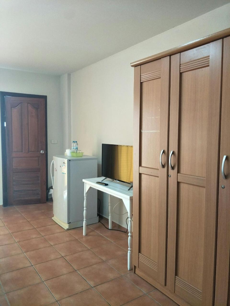 Lomsabai Apartments Bangsaen Dış mekan fotoğraf
