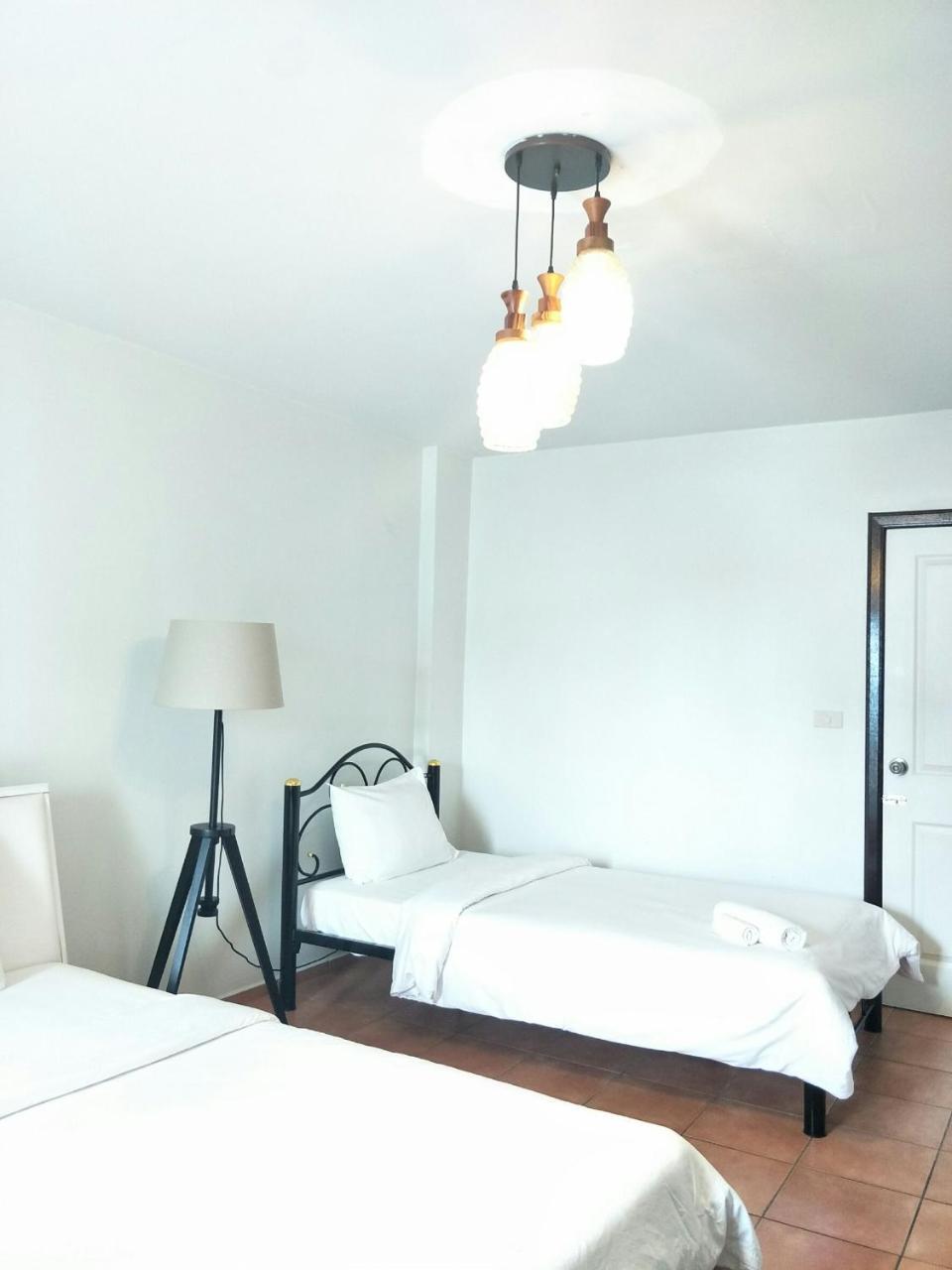 Lomsabai Apartments Bangsaen Dış mekan fotoğraf