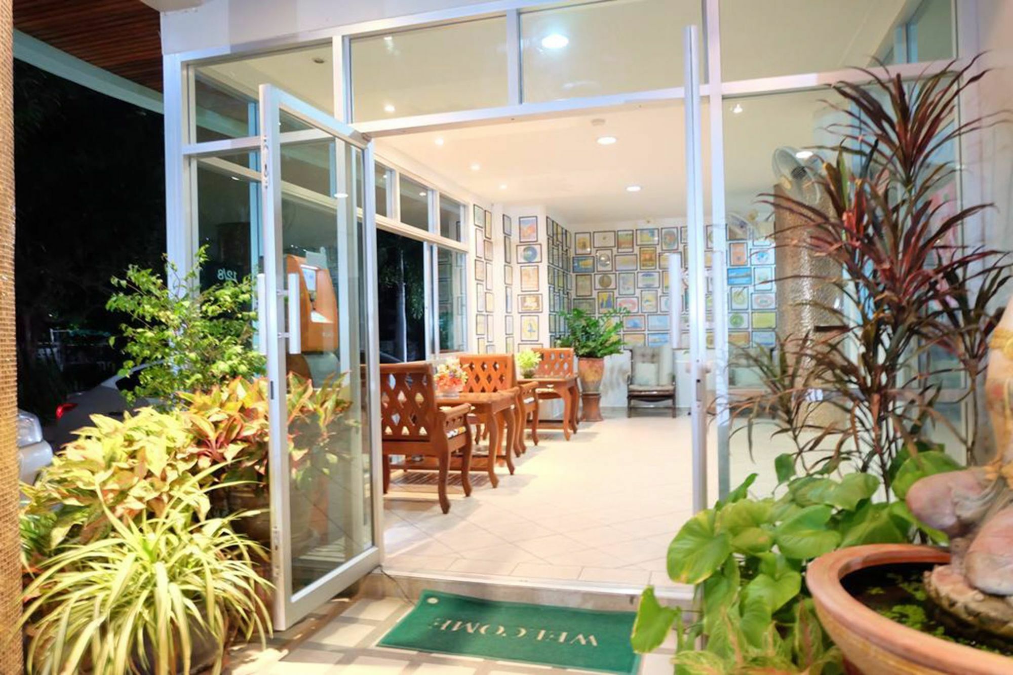 Lomsabai Apartments Bangsaen Dış mekan fotoğraf
